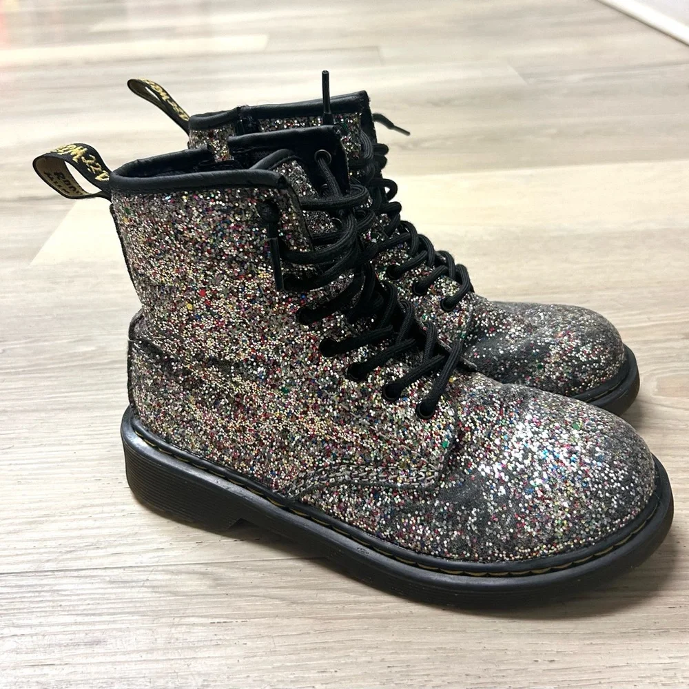 Dr Martens Boots Glitter J Combat 1460 Chunky Lace Up Girls Kids Size 3 Rainbow